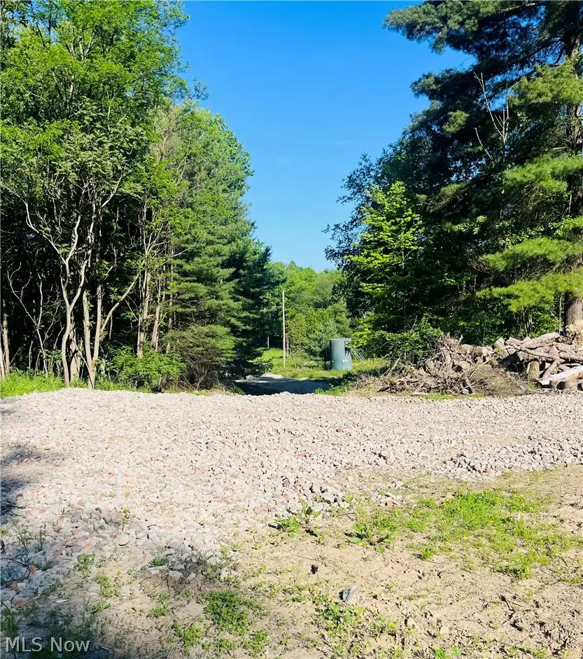 Parks Se Avenue, East Canton, OH 44730 - #3