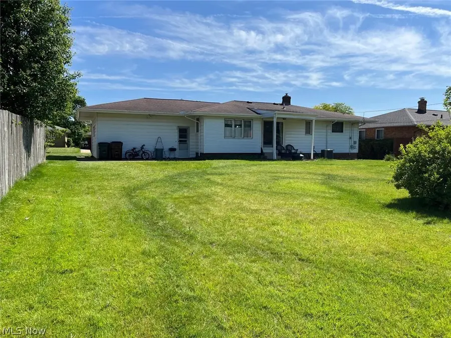 8320 Banner Lane, Parma, OH 44129 - #2