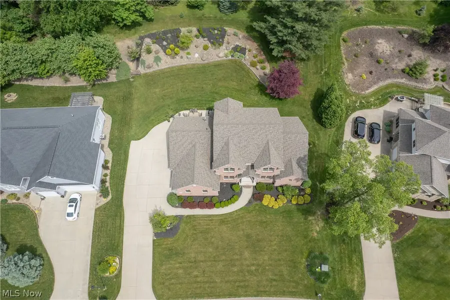6612 Greyhawk Nw Street, Canton, OH 44708 - #2