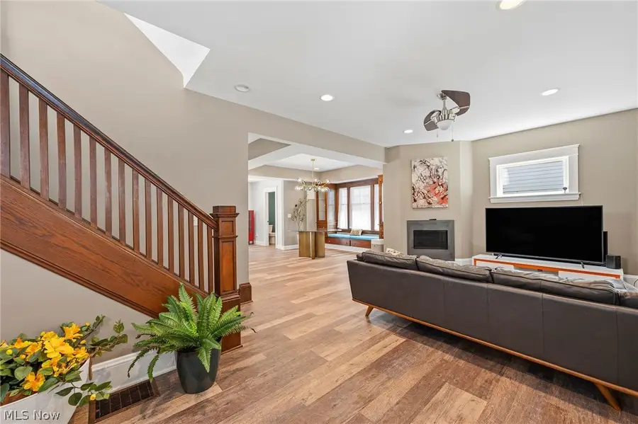 1909 W 74th Street, Cleveland, OH 44102 - #3