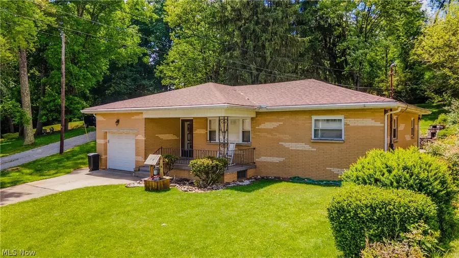 136 Mchendry Street, Weirton, WV 26062 - #3