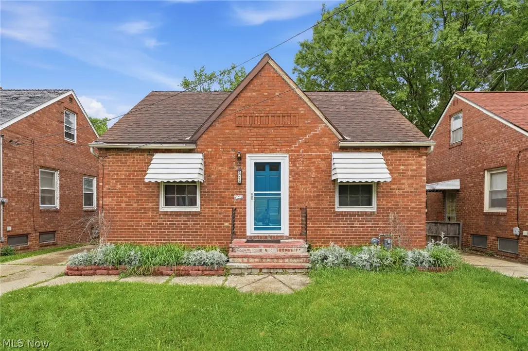 13416 Crossburn Avenue, Cleveland, OH 44135 - #1