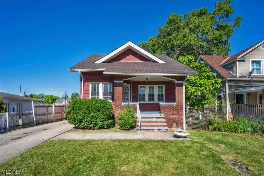 3338 E 119th Street, Cleveland, OH 44120 - #2