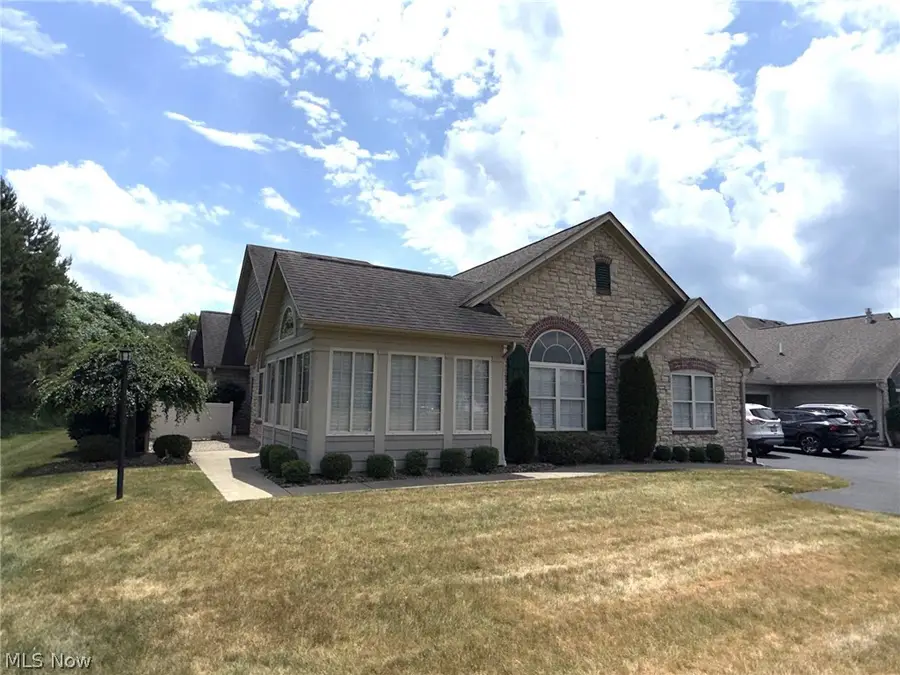 1203 River Glen Ne Drive, Warren, OH 44484 - #3