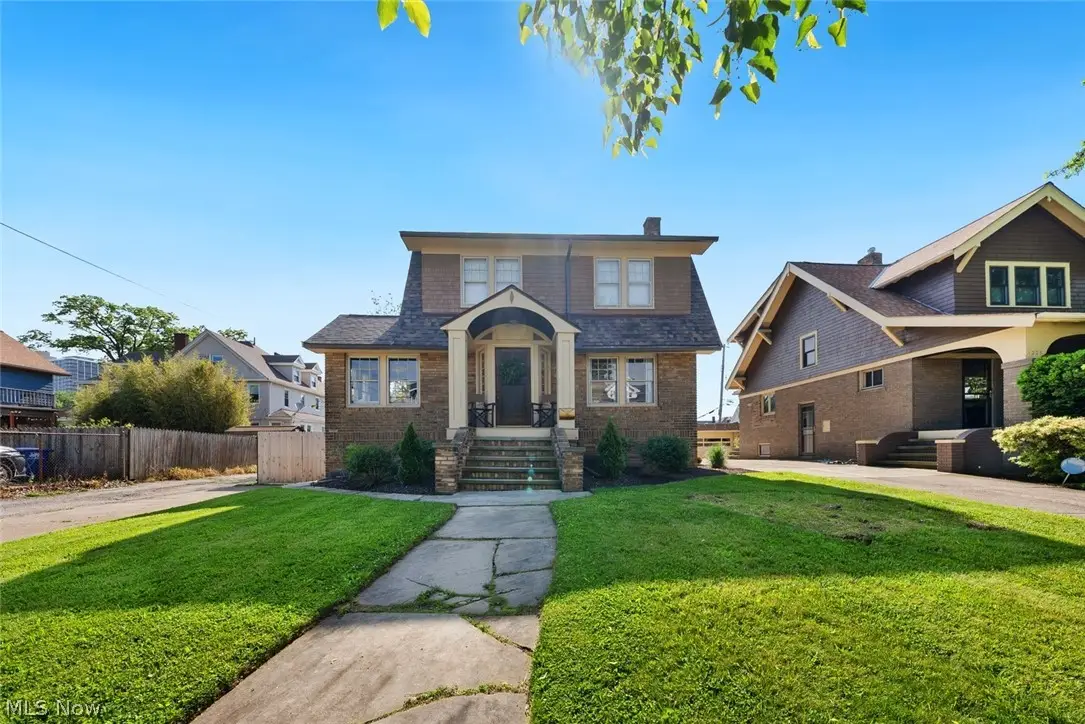 1223 Nicholson Avenue, Lakewood, OH 44107 - #1