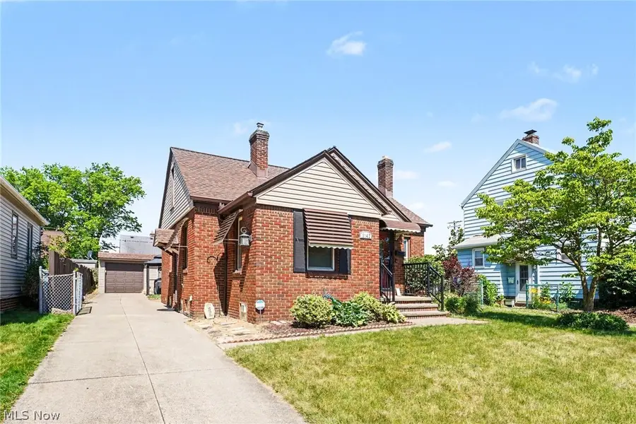 3142 W 139th Street, Cleveland, OH 44111 - #3