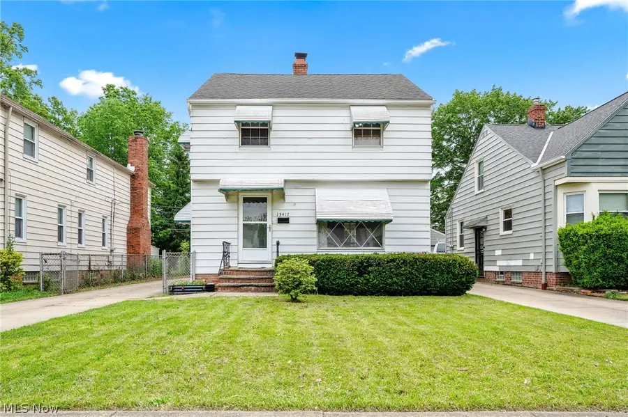 13417 Thraves Avenue, Garfield Heights, OH 44125 - #3