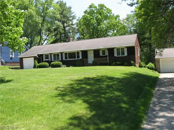 7361 Hi View Drive, North Royalton, OH 44133