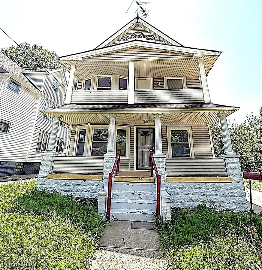 10514 Lamontier Avenue, Cleveland, OH 44104 - #1