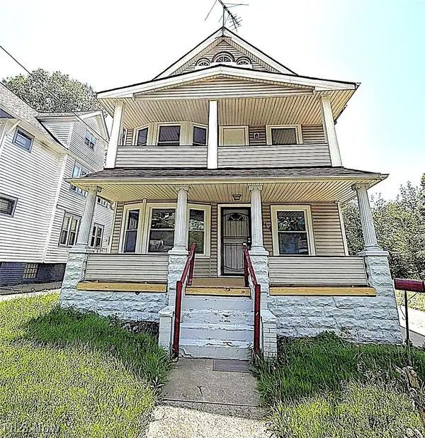 10514 Lamontier Avenue, Cleveland, OH 44104