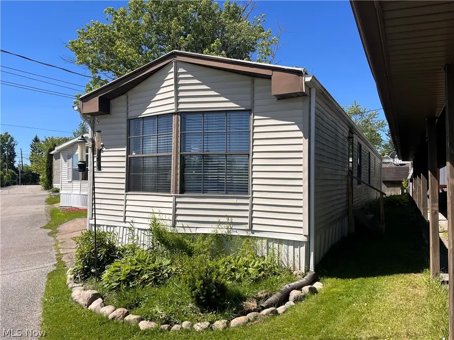 12860 Mayfield Road #42, Chardon, OH 44024 - #2