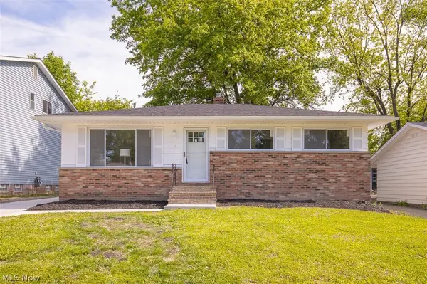 14936 Janice Drive, Maple Heights, OH 44137