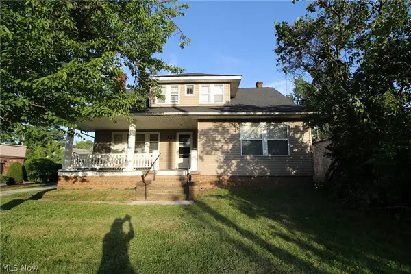 5757 Pearl Road, Parma, OH 44129