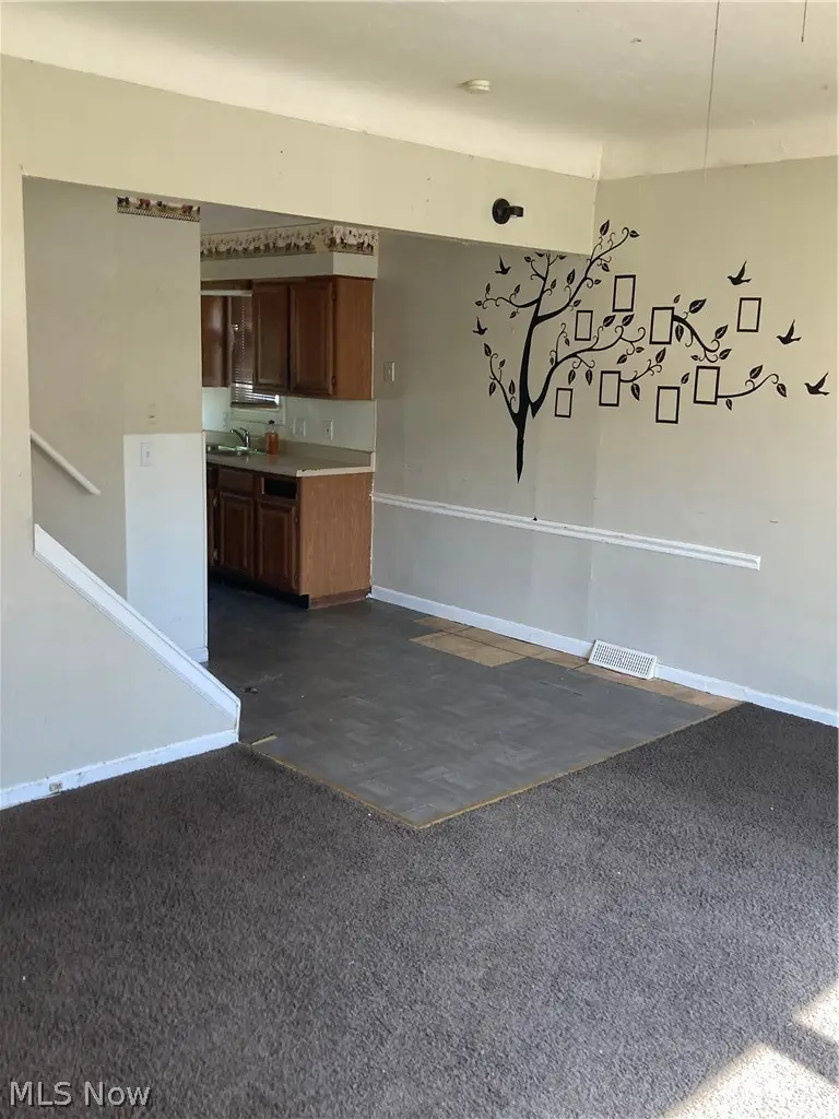 4386 W 48th Street, Cleveland, OH 44144 - #3