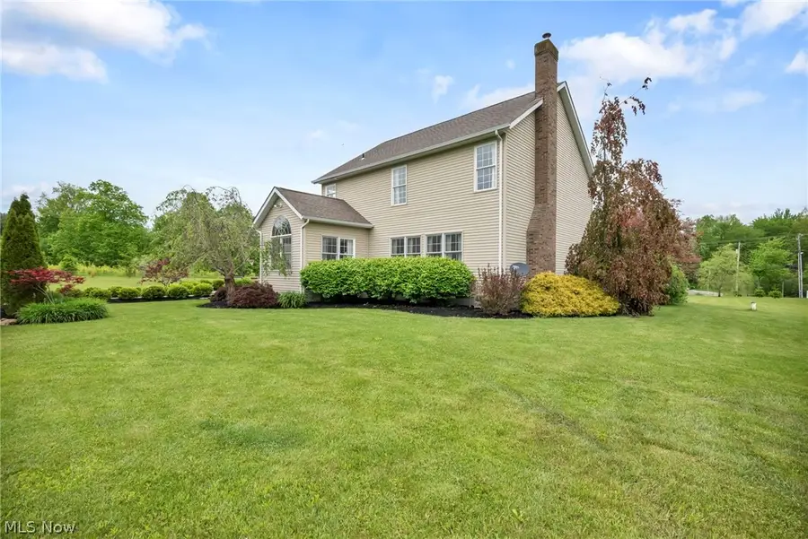 14353 Radcliffe Road, Chardon, OH 44024 - #2