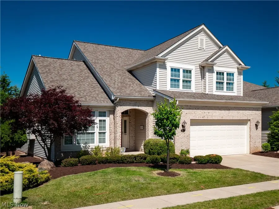15346 Chestnut Oak Lane, Strongsville, OH 44149 - #2