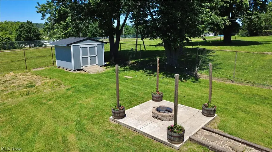 1049 S Luck Avenue, Zanesville, OH 43701 - #3