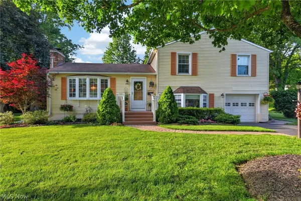 200 Neff Drive, Canfield, OH 44406
