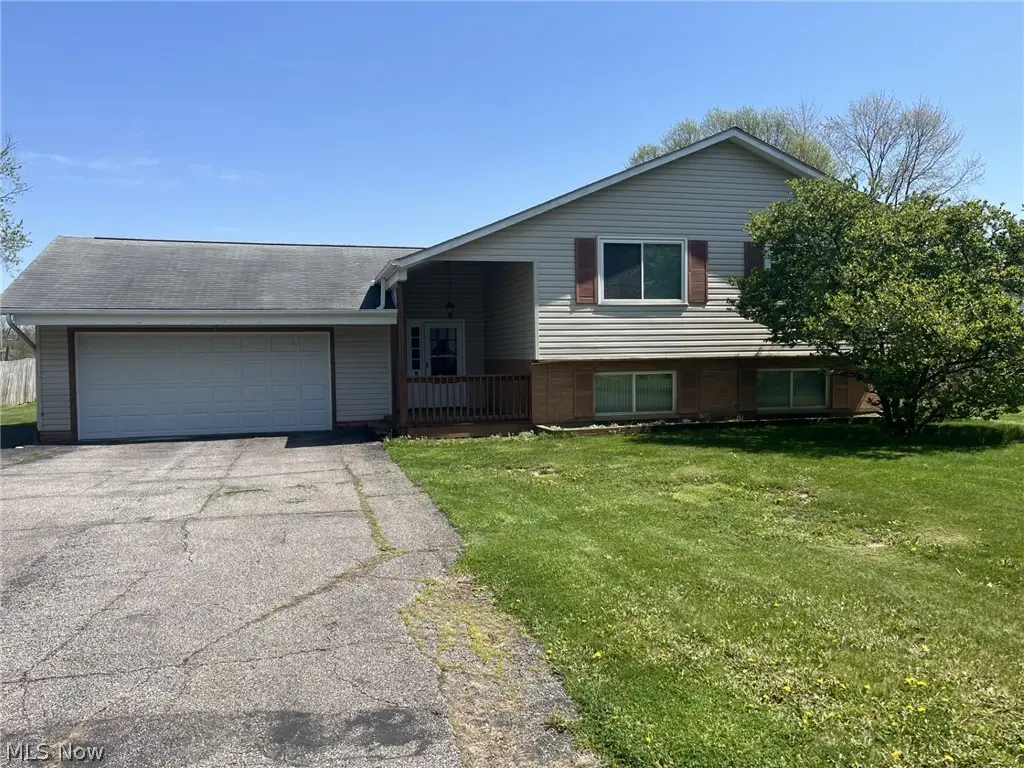 8785 Root Road, North Ridgeville, OH 44039 - #1