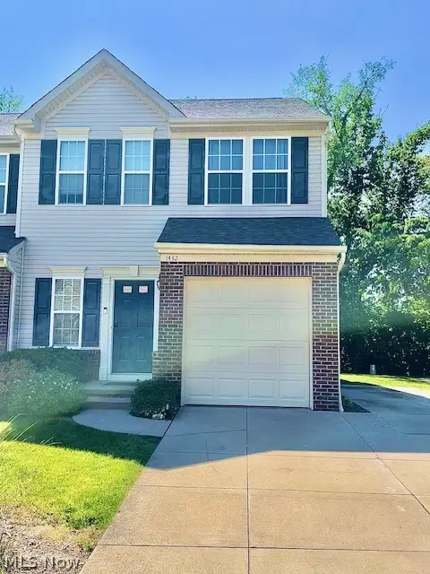 1432 Wellingshire Circle, Cuyahoga Falls, OH 44221 - #1