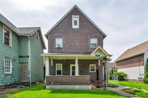 1206 Lawrence Ne Road, Canton, OH 44705