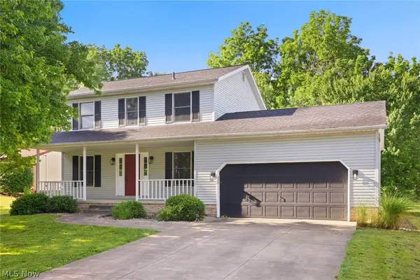 4694 Leone Ne Road, Louisville, OH 44641
