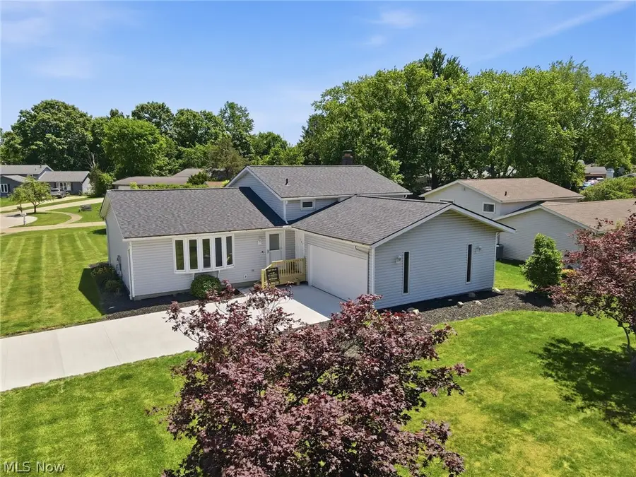 15677 Pinewood Drive, Strongsville, OH 44149 - #3