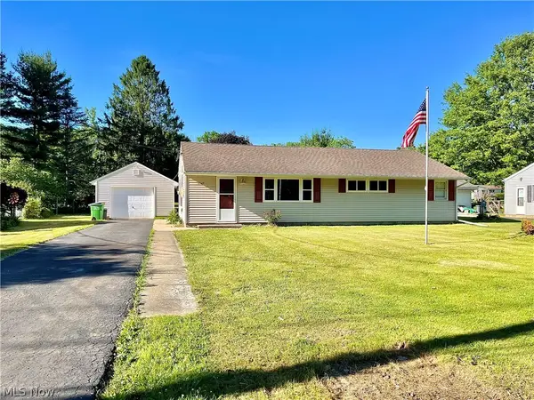 3147 Lawton Street, Rock Creek, OH 44084