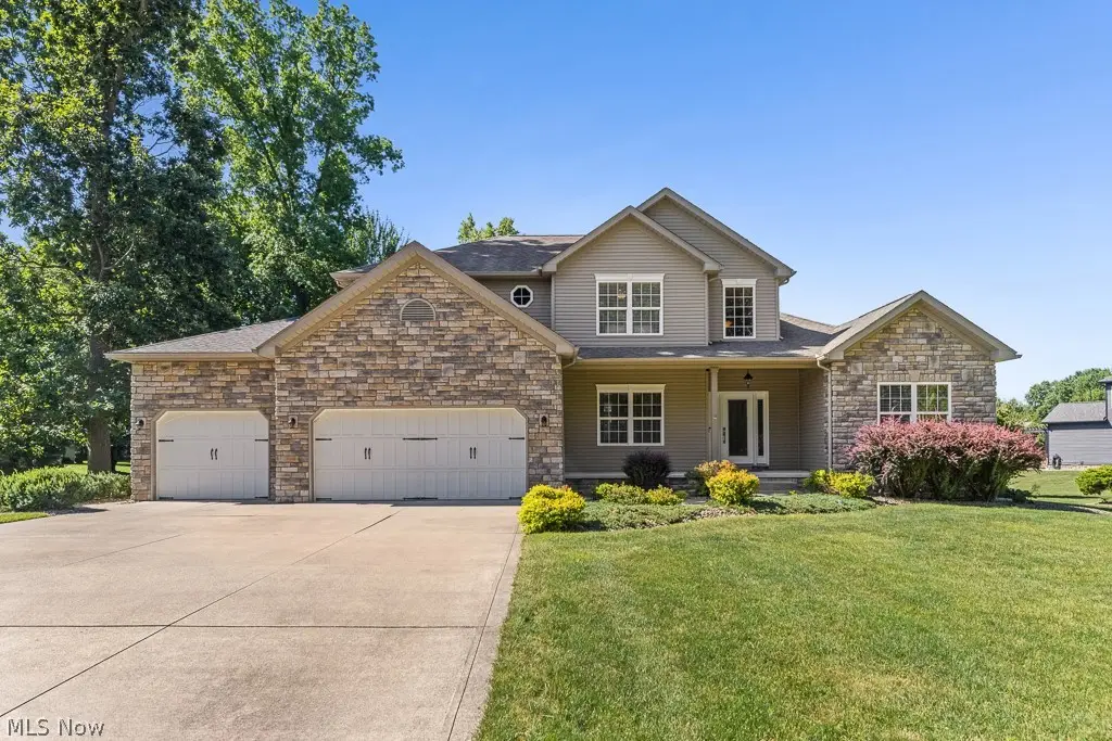 2820 Ashwood Drive, Alliance, OH 44601 - #1