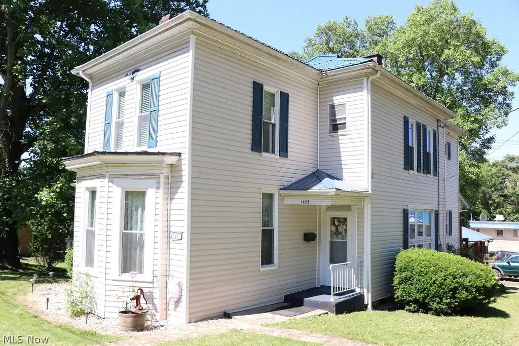 1443 Pleasant Avenue, Wellsburg, WV 26070 - #1