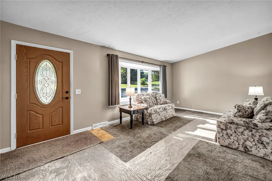 1347 S Polen Avenue, Mogadore, OH 44260 - #2