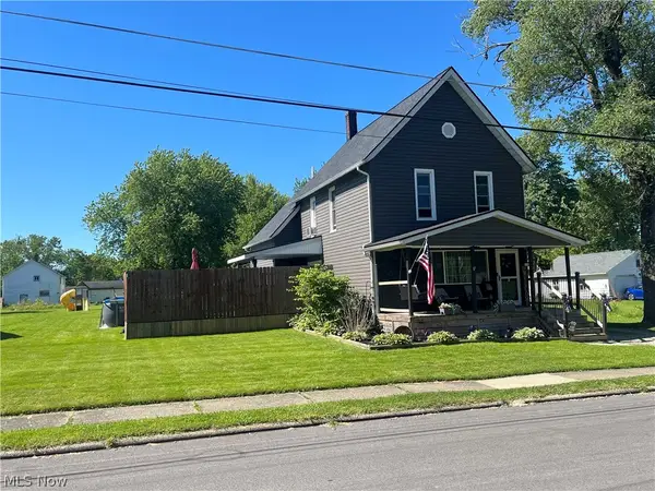 1124 E 17th Street, Ashtabula, OH 44004