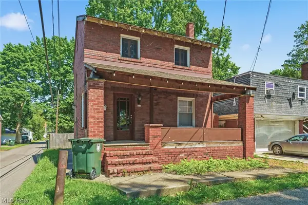 1413 13th Nw Street, Canton, OH 44703
