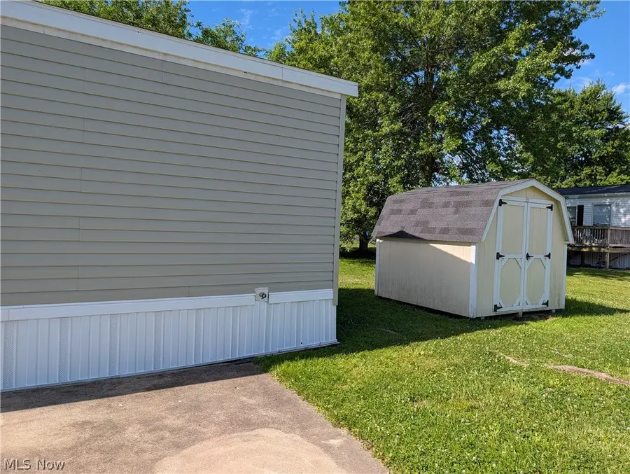 205 Larkstone Place, Elyria, OH 44035 - #2