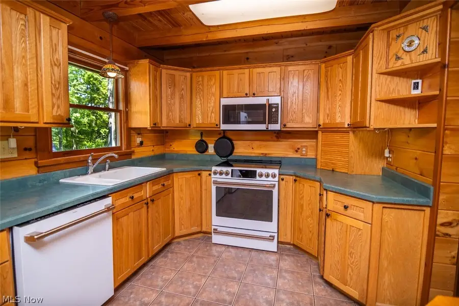 205 Stratton Lane, Flushing, OH 43977 - #3