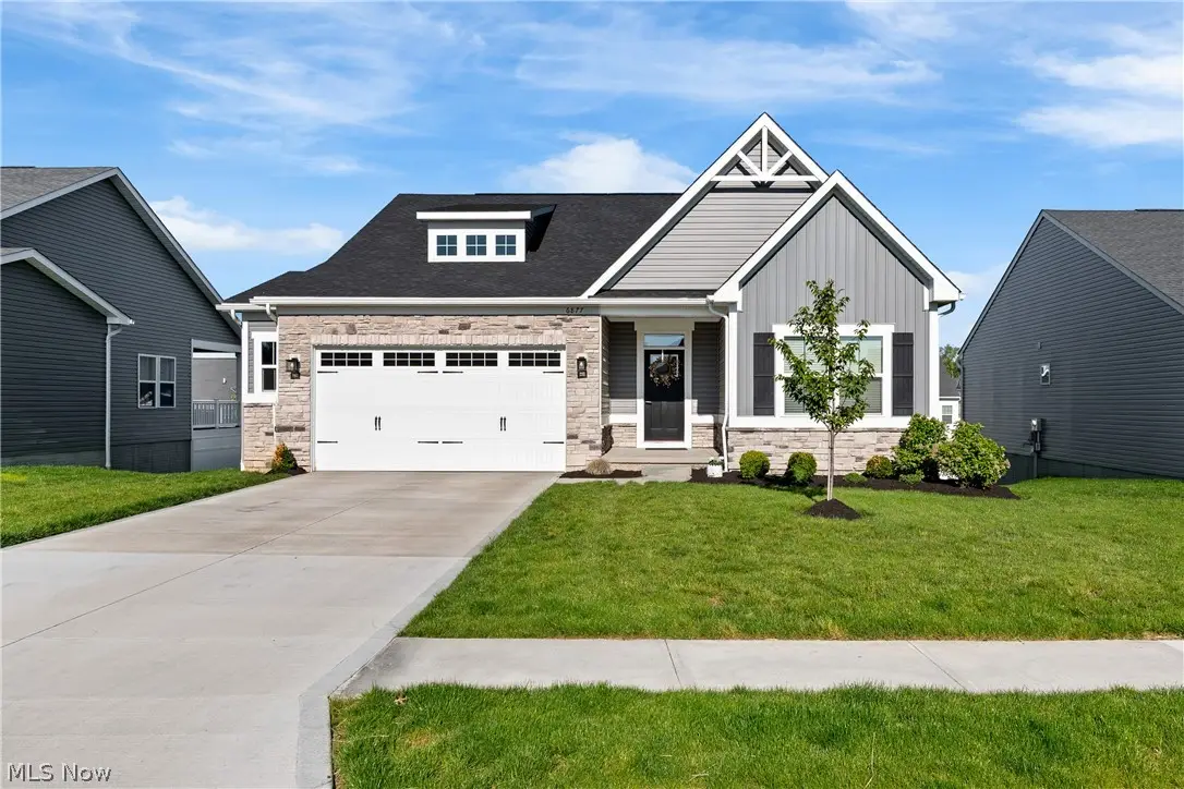 6877 Harrington Ne Court, Canton, OH 44721 - #1