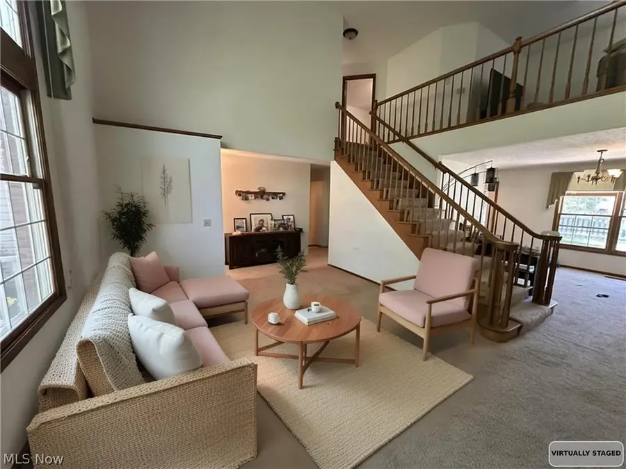 16492 Sunwood Oval, Strongsville, OH 44136 - #3