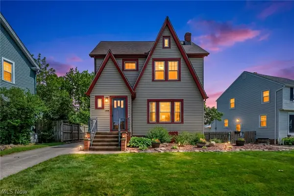 6193 N Canterbury Road, Parma, OH 44129