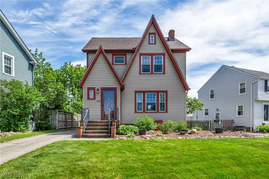 6193 N Canterbury Road, Parma, OH 44129 - #2