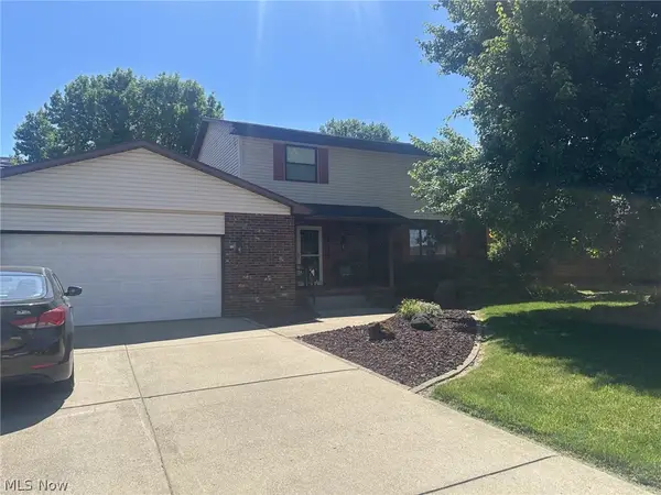 812 Brentwood Drive, Belpre, OH 45714