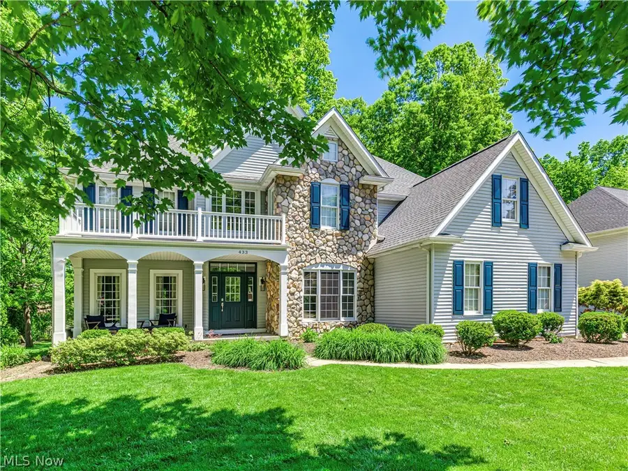 433 Castle Pines Drive, Fairlawn, OH 44333 - #2