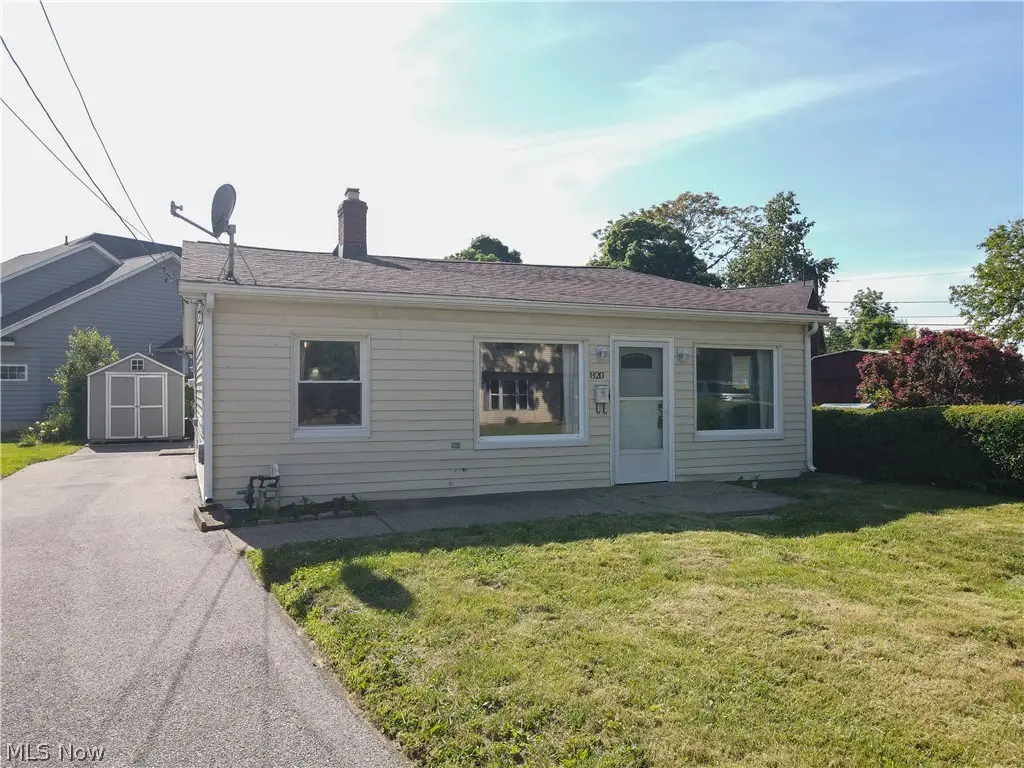 820 Peach Boulevard, Willoughby, OH 44094 - #1
