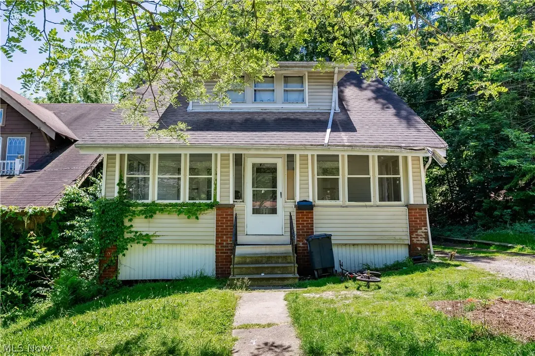 628 Lakemont Avenue, Akron, OH 44314 - #1