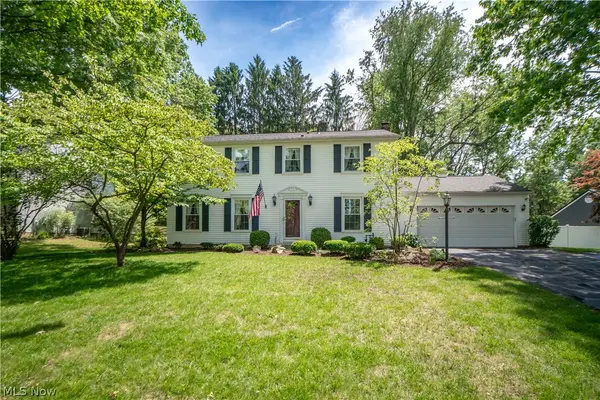 6890 Waltham Nw Street, Canton, OH 44708
