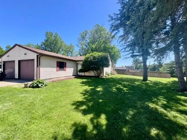 122 Royal Crest Drive #G, Seville, OH 44273 - #2