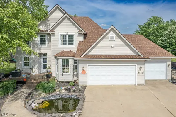 4456 Maplegrove Avenue, Louisville, OH 44641