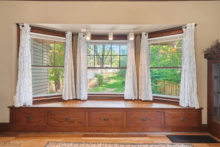 20675 Almar Drive, Shaker Heights, OH 44122 - #3