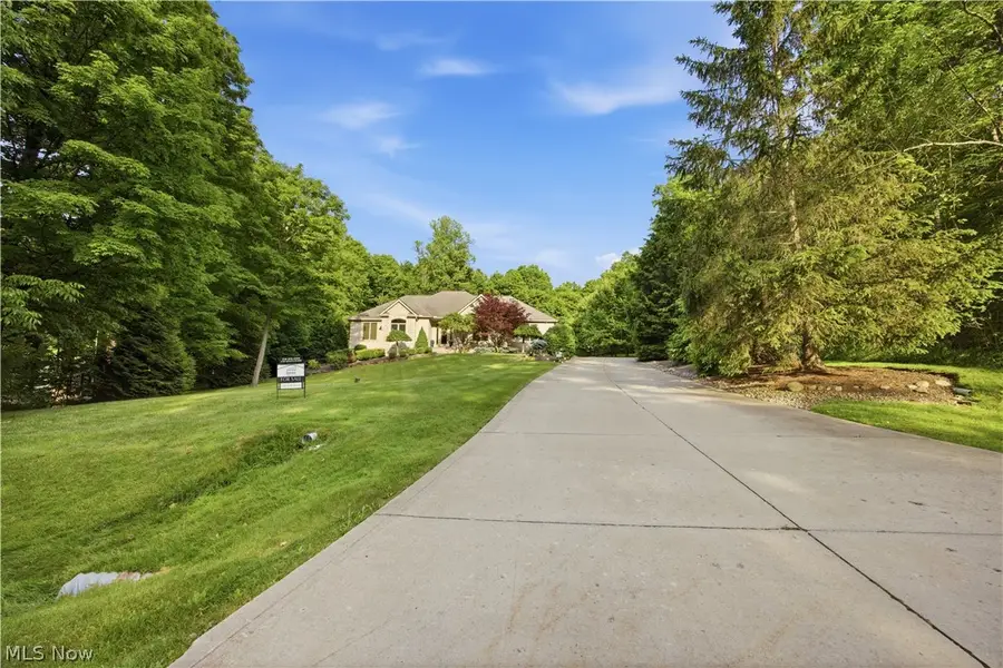 11565 Robin Wood Lane, Chagrin Falls, OH 44023 - #2