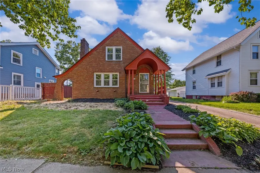 650 S Sunset View Drive, Akron, OH 44320 - #2