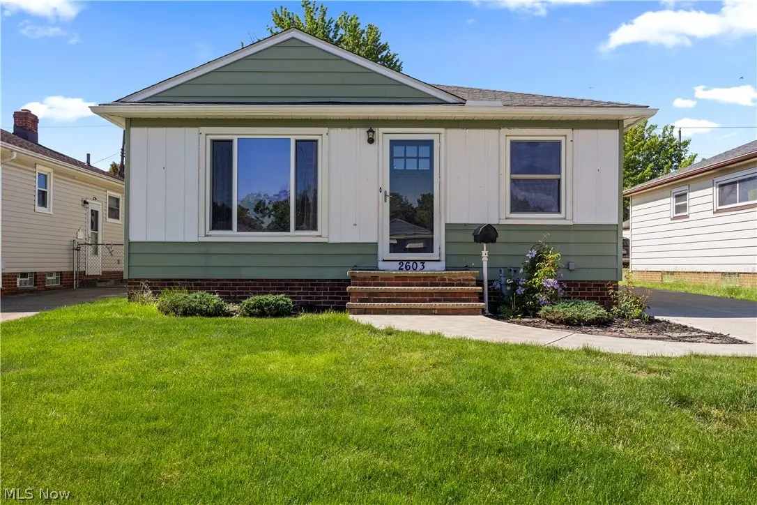 2603 Center Drive, Parma, OH 44134 - #1
